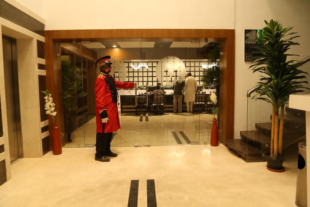 Hotel Metropolis Hubli Exterior foto